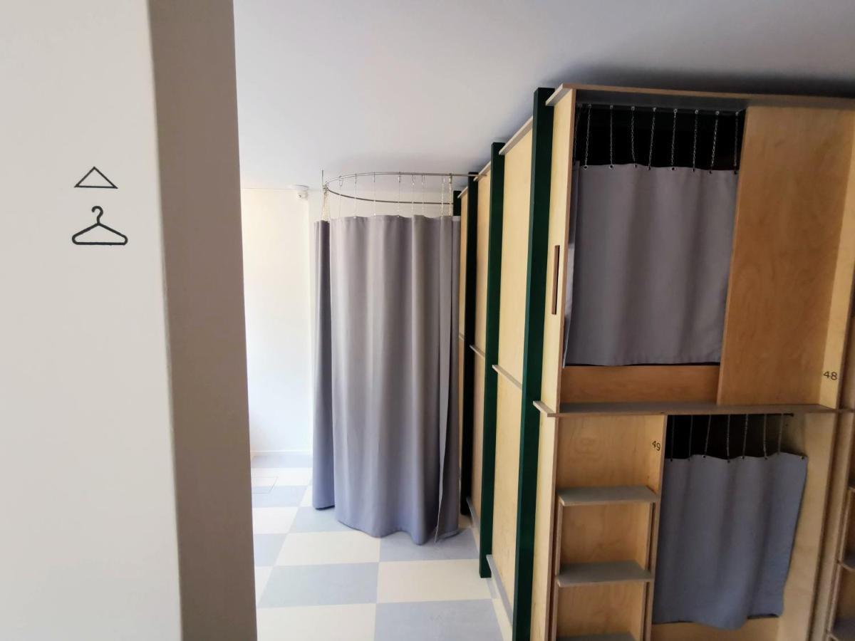 Green Marmot Capsule Hotel Zuerich Екстериор снимка