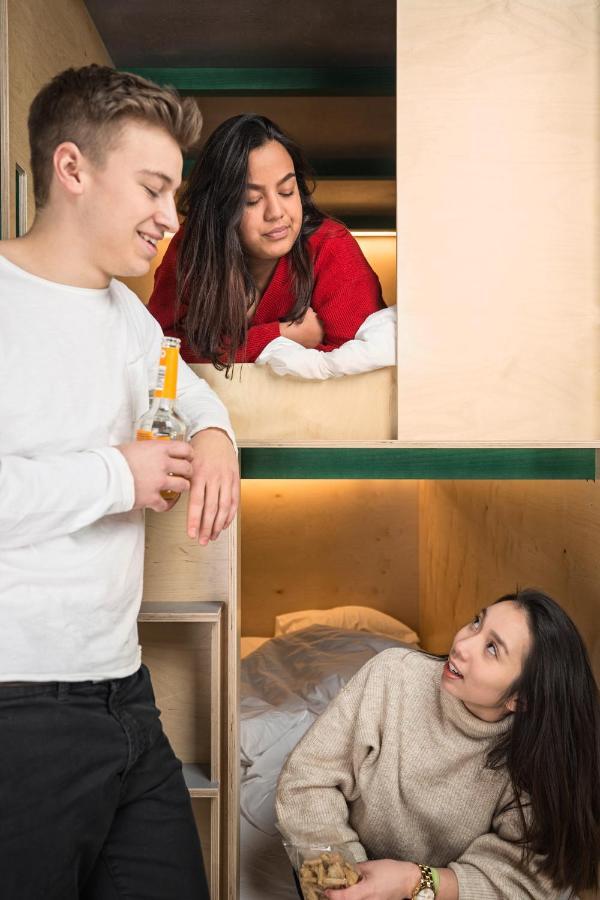 Green Marmot Capsule Hotel Zuerich Екстериор снимка
